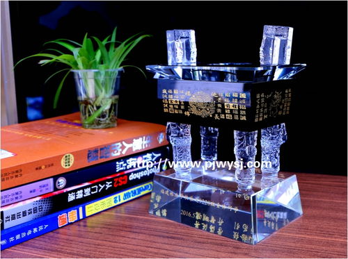 水晶工藝品 藝術(shù)與禮儀的完美融合