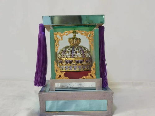 八旬老人施巧手 廢品變身工藝品，環(huán)保藝術(shù)點亮生活